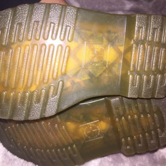 ⚠️SOLD⚠️ Dr Marten Toddler Metallic Sparkle Boots - Picture 4 of 4